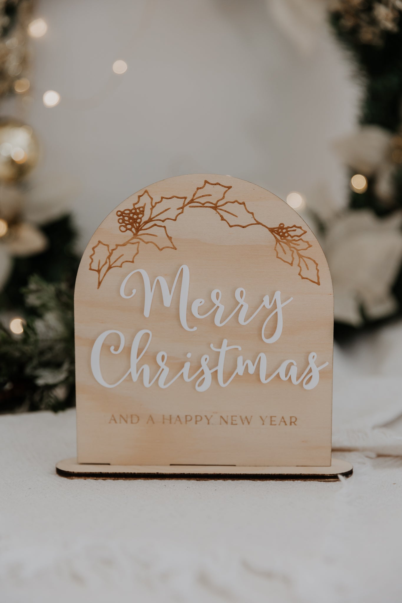 Holly Merry Christmas standing sign
