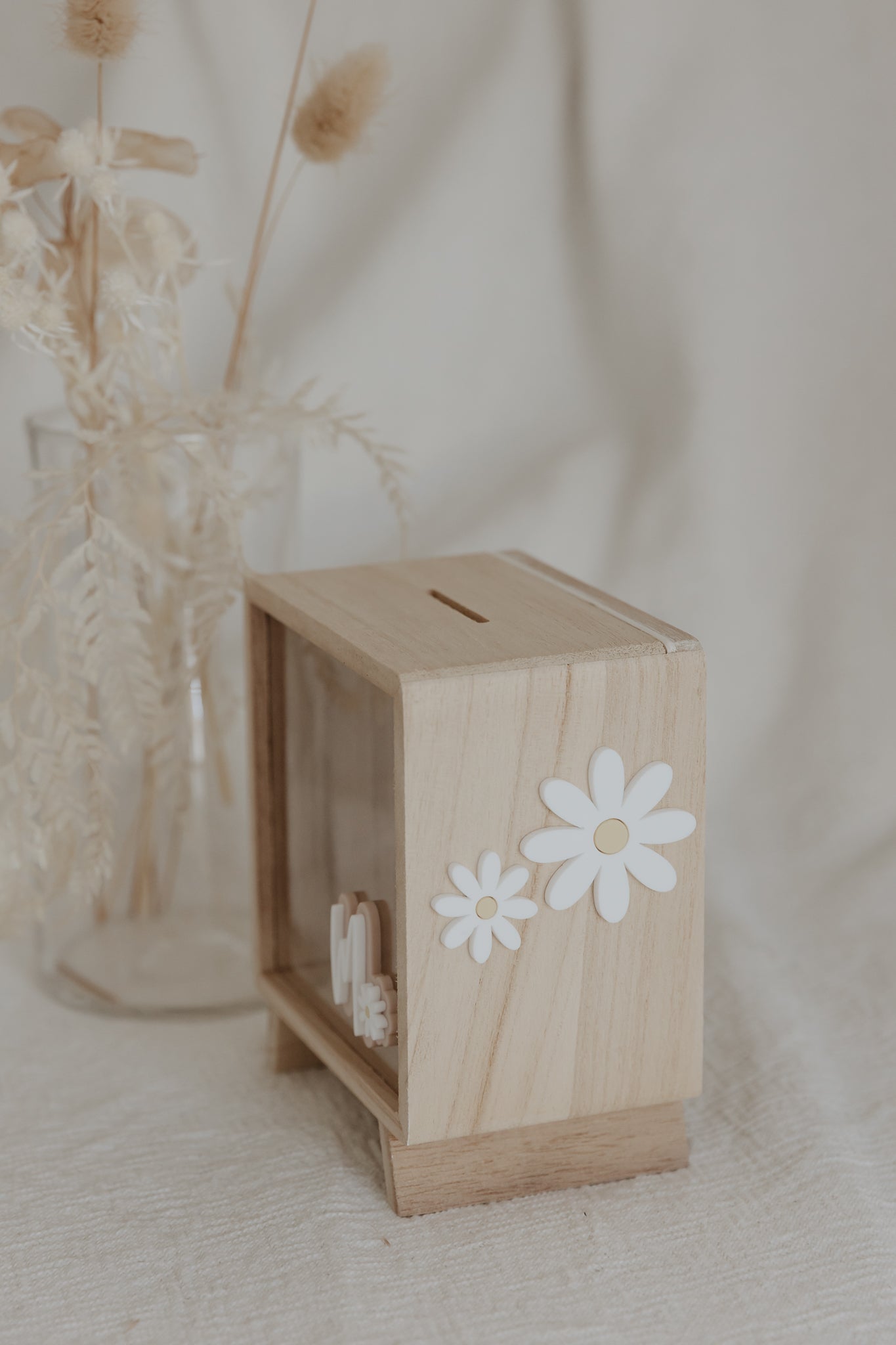 Daisy Money box personalised piggy bank with flowers, moneybox for girls, wooden custom kids money box