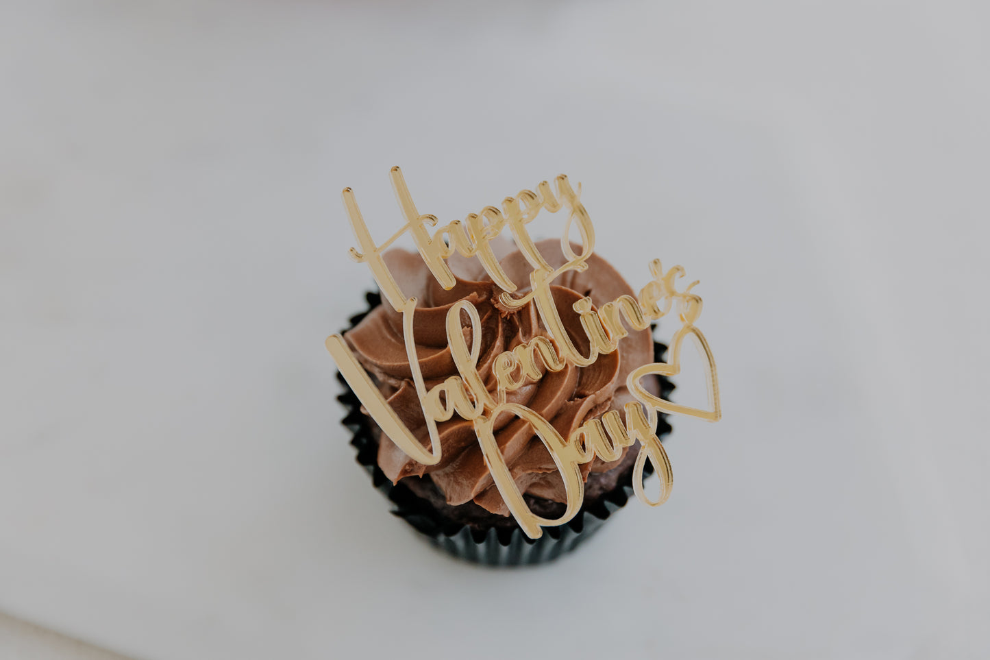 Valentine's Day Cake Charm - "Happy Valentine's Day"