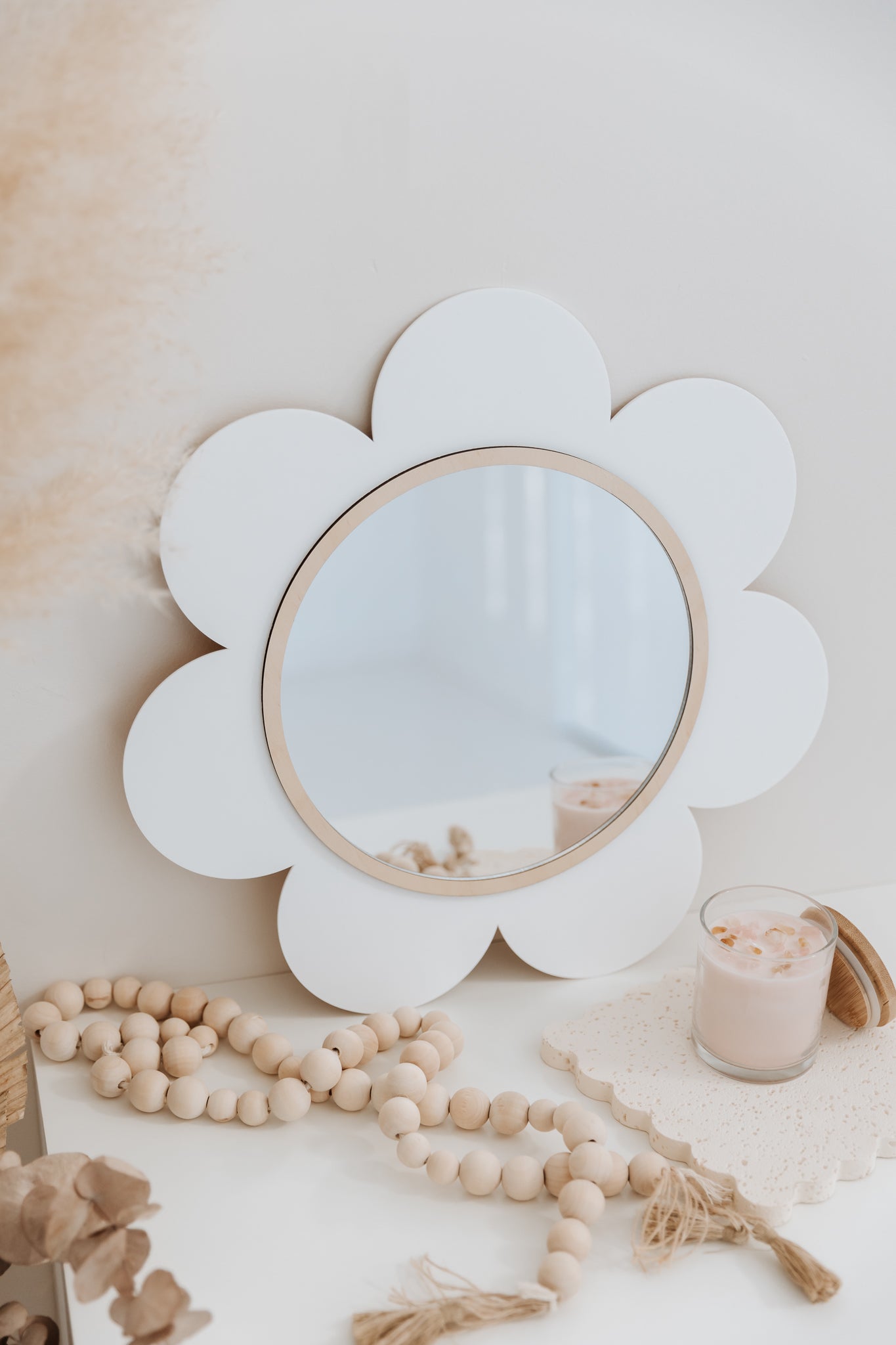 Daisy flower shaped Mirror