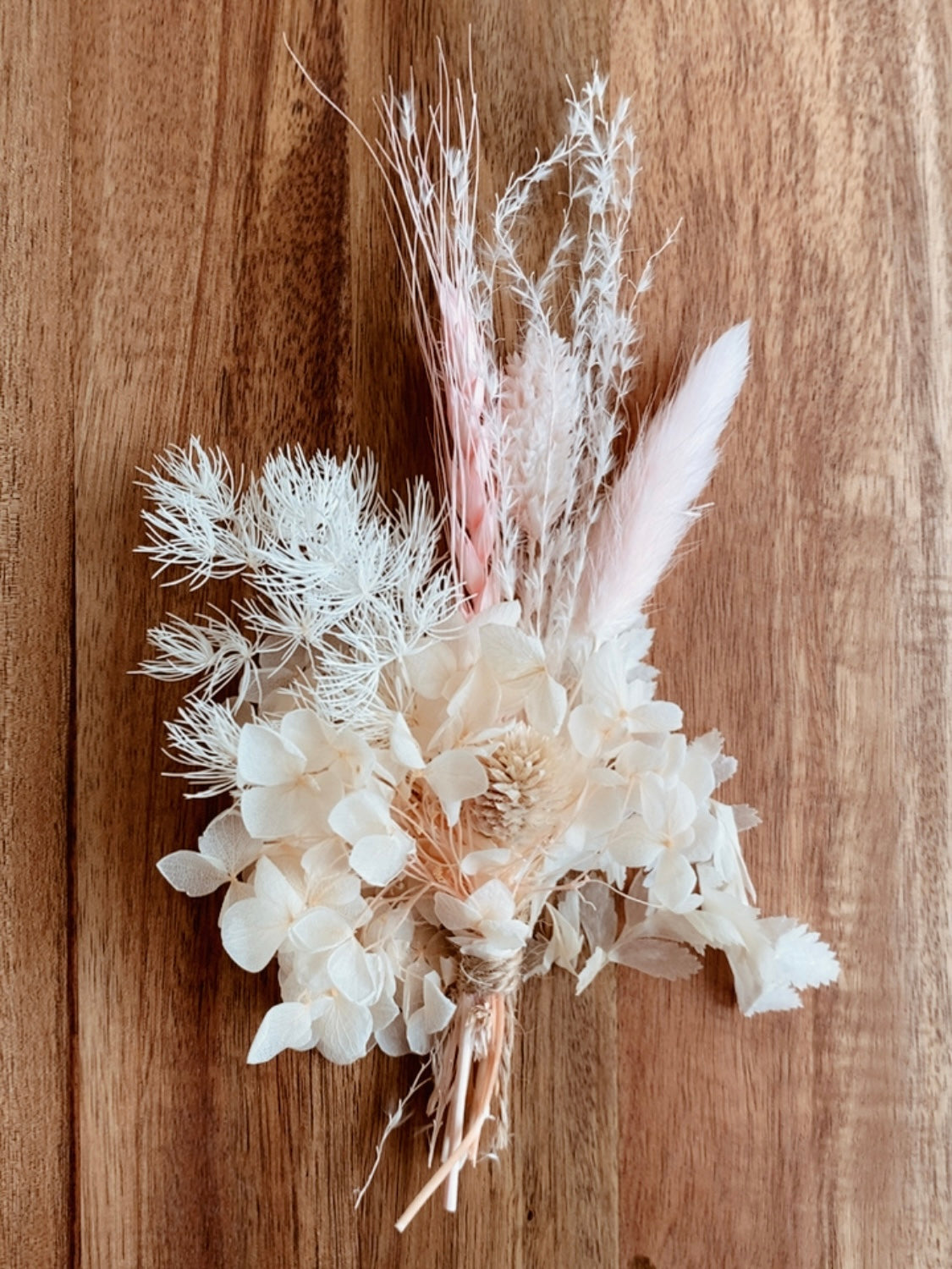 Dried Flower Posy Rattan Standing Name Plaque - Arch Wood and Acrylic