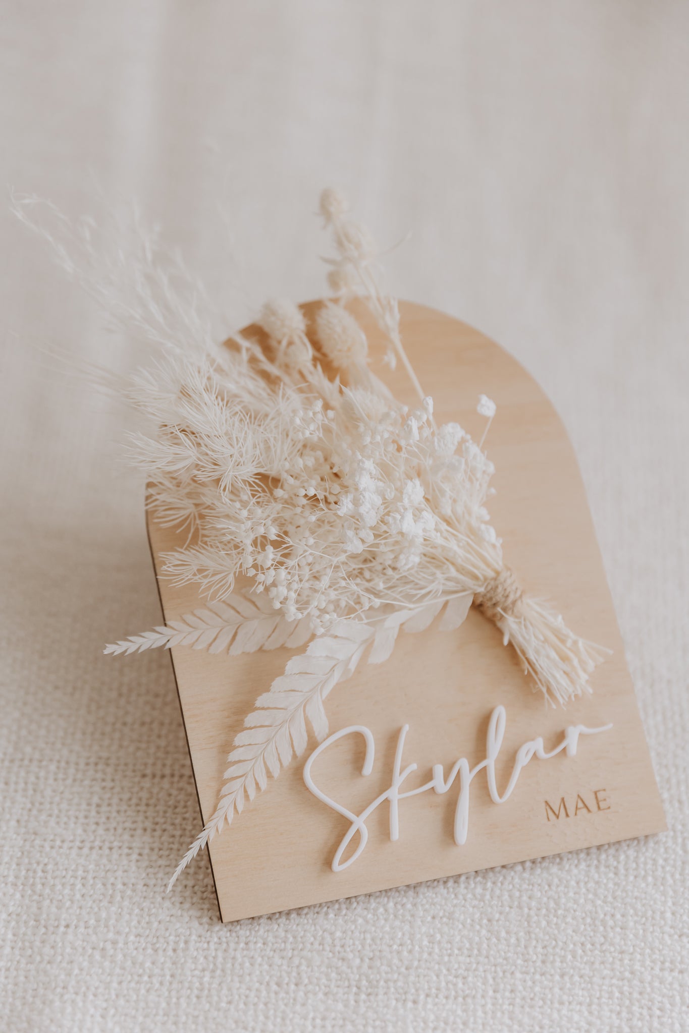 Dried Flower Posy Baby Name Plaque - Arch Wood and Acrylic