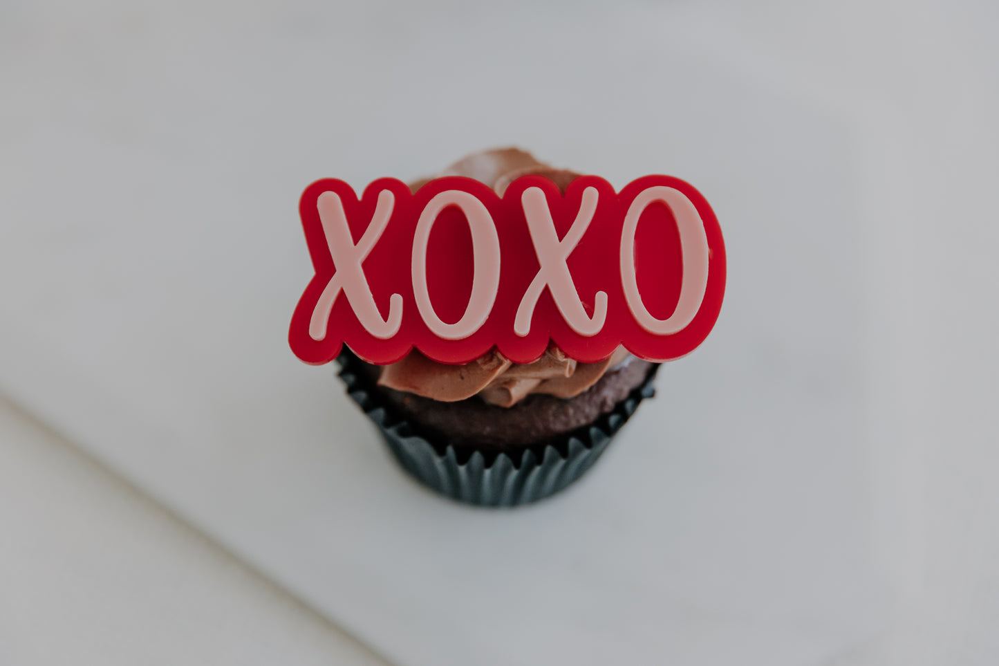 Valentine's Day Cake Charm - "XOXO"