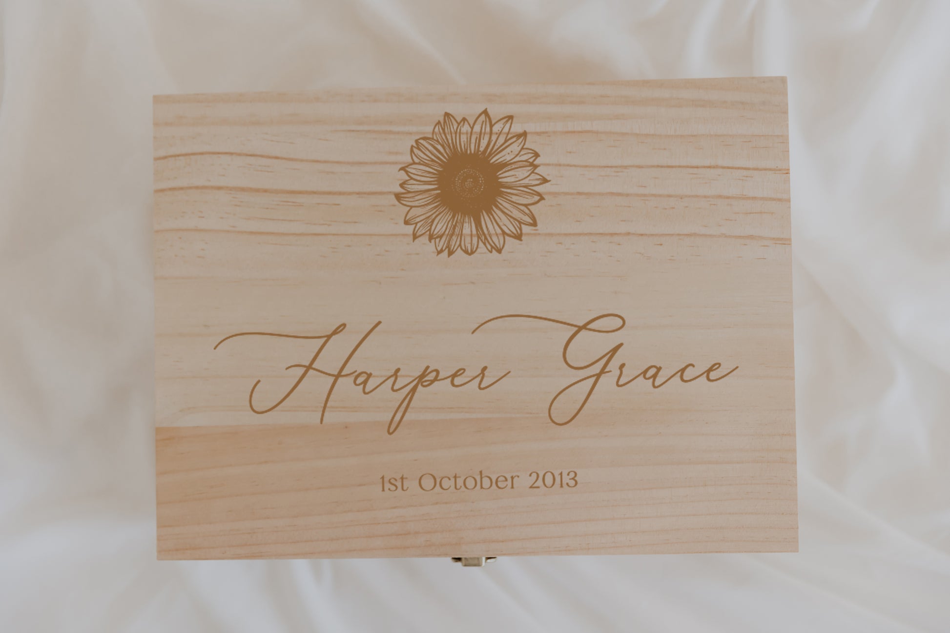 Keepsake box wooden engraved sunflower